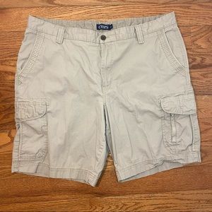Chaps | beige cargo shorts